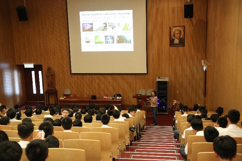 Our engineer introduced the slope safety in Hong Kong, and the landslide prevention and mitigation measures to the students of La Salle College.