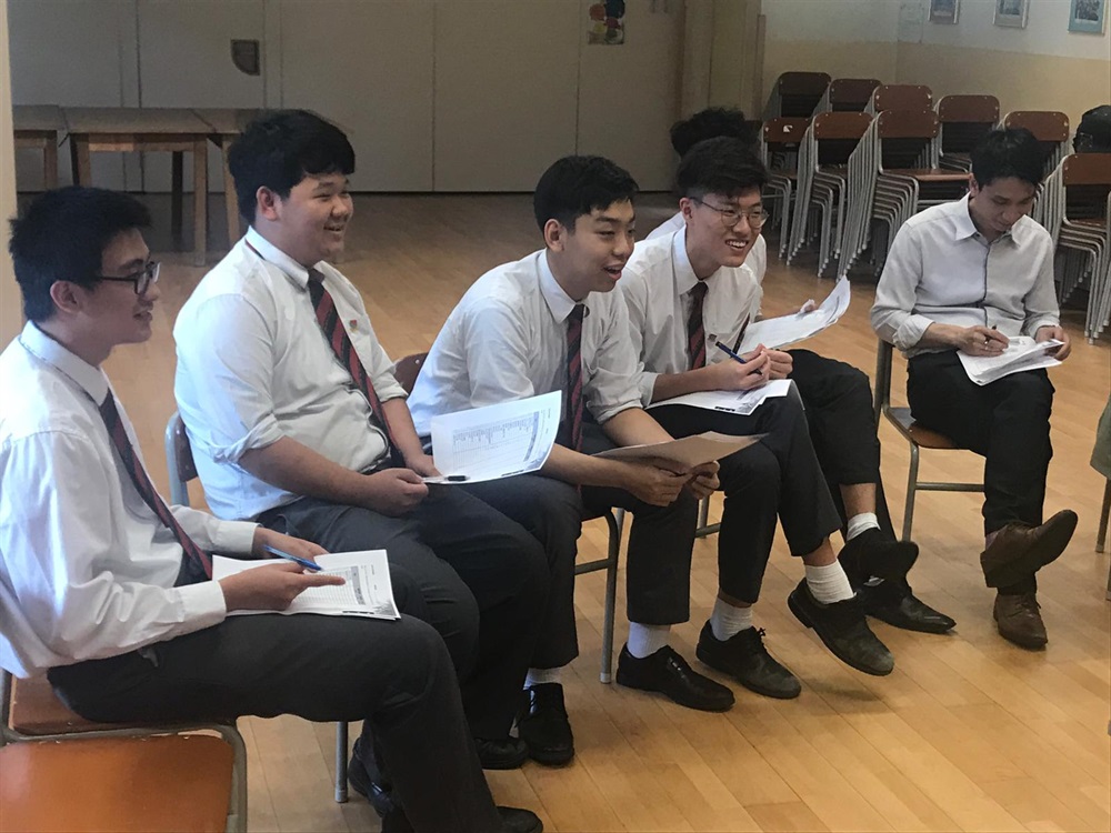 The “Life Auction” game gave the students a chance to think about the priorities of different aspects in life and reflect on their personal values.