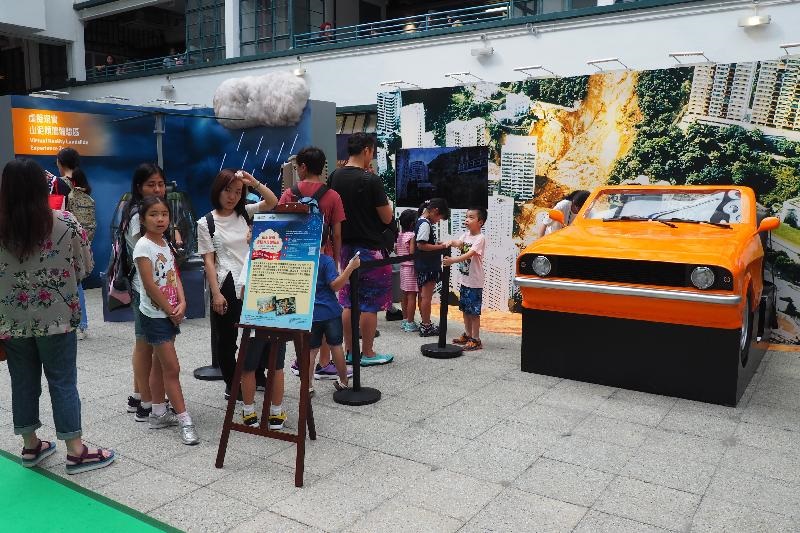 所有到訪的市民均對「山泥傾瀉虛擬實景體驗區」讚不絕口！