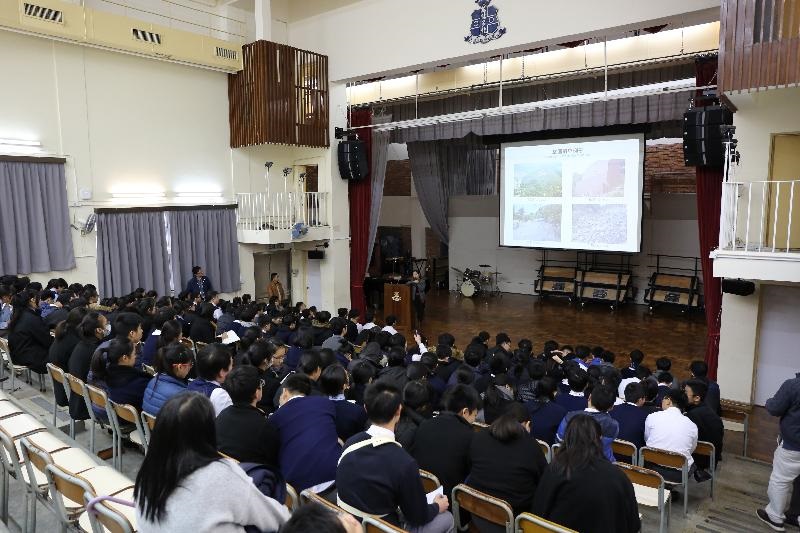Introduction of slope safety in Hong Kong, and landslide prevention and mitigation measures